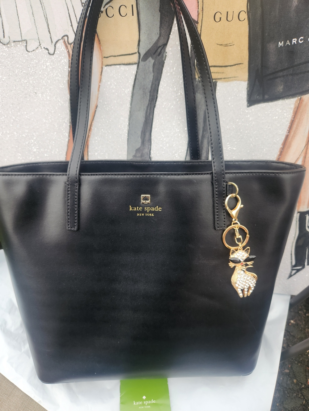 Kate Spade Black Leather Tote EUC w Free Unbranded Gold Cat Charm
